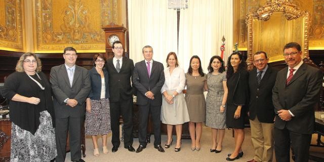 Juízes de Osasco se reúnem com presidente do TJ para solucionar ...